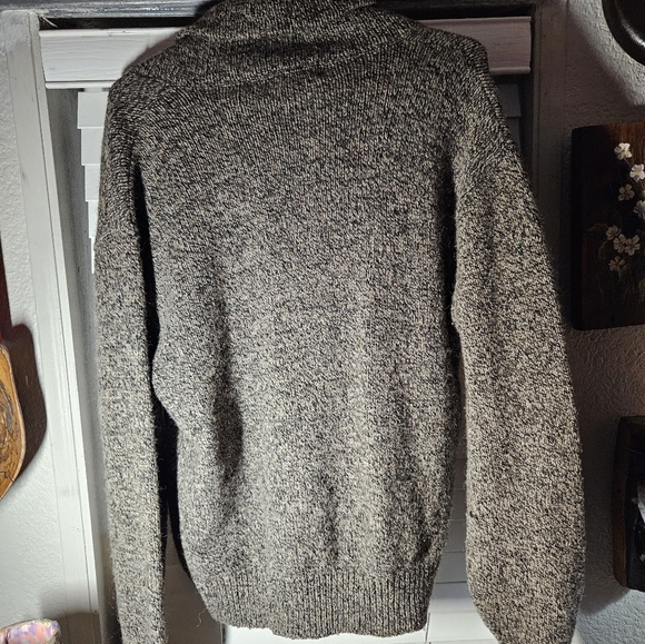 Men's sweater - Picture 4 of 4